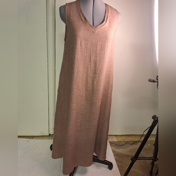 Tan/ Mauve V Neck Shift Dress W/Pockets, Linen Sz S - Picture 2 of 6